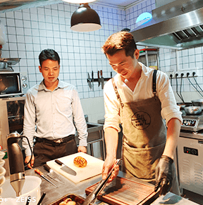 学厨师开店创业